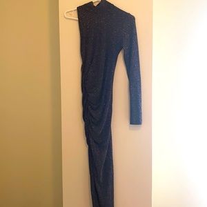 BLACK ONE SHOULDER DRESS